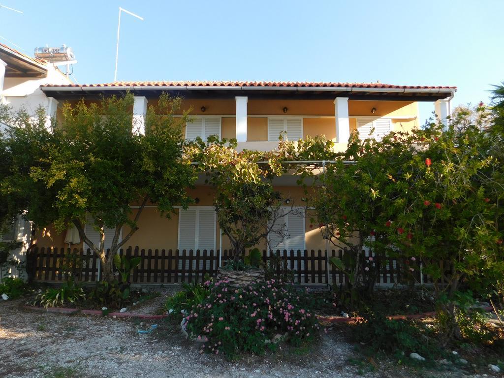 Evgenios Studios Agios Georgios Pagon Dış mekan fotoğraf